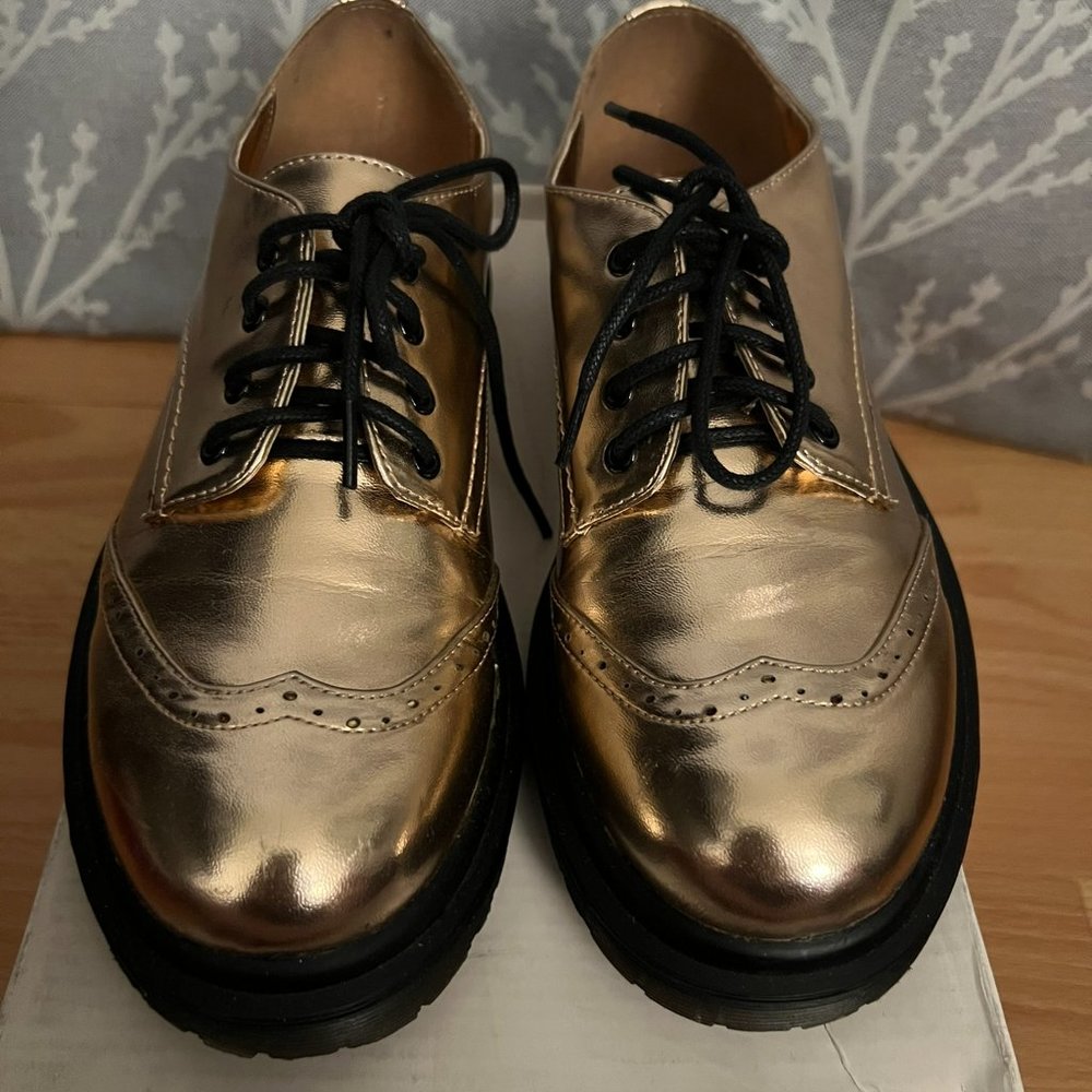 Metallic Light Gold Chunky Oxford